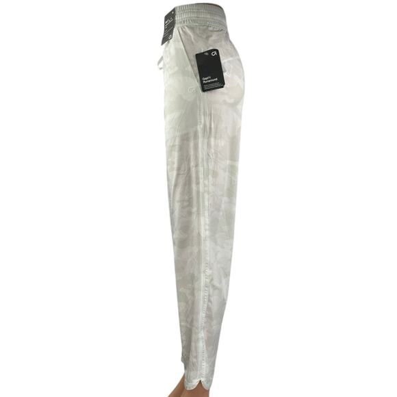 NEW Gap Runaround Womens White Gray Camo Drawstring Wide Leg Sweat Pants Size XL - Picture 2 of 5